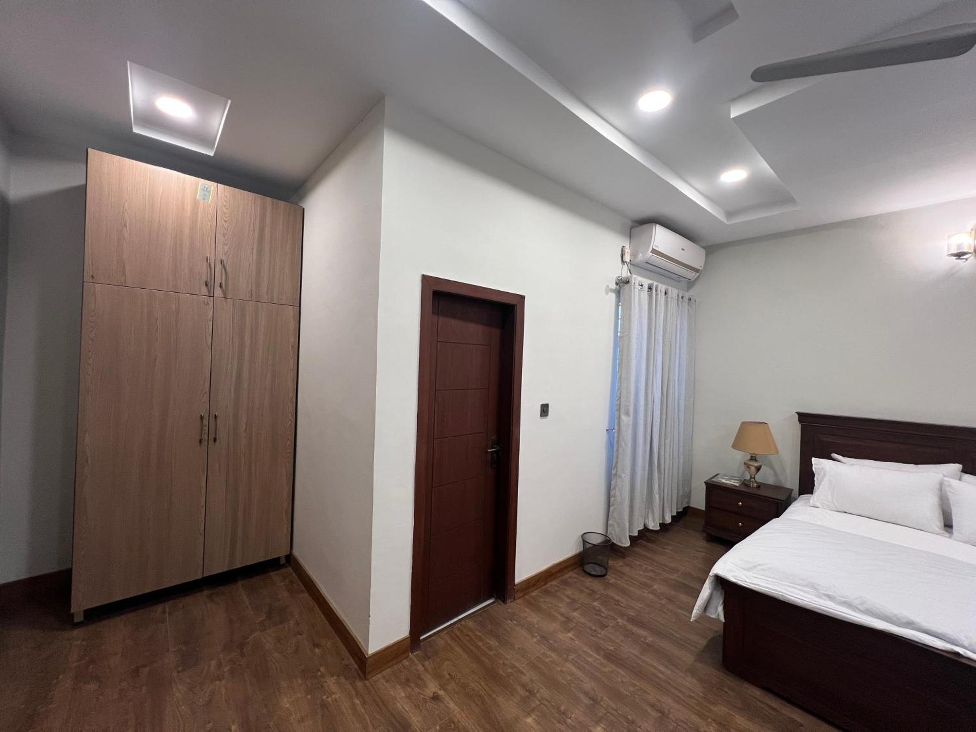 Deluxe King Room In Silverscape Residence Rawalpindi Zewnętrze zdjęcie